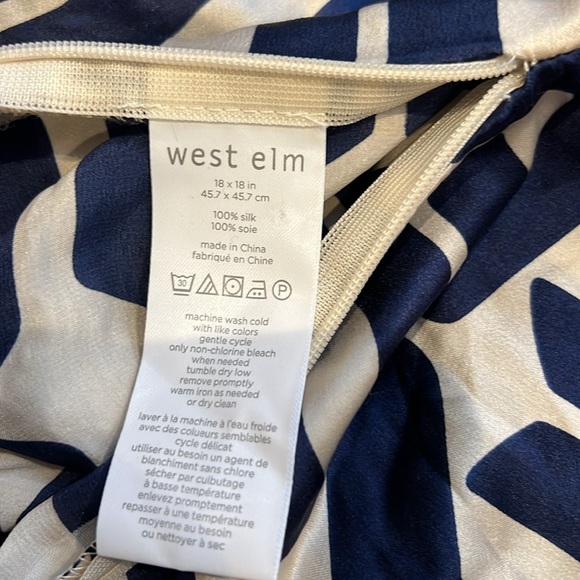 West Elm 100% silk pillow cover - Picture 4 of 5